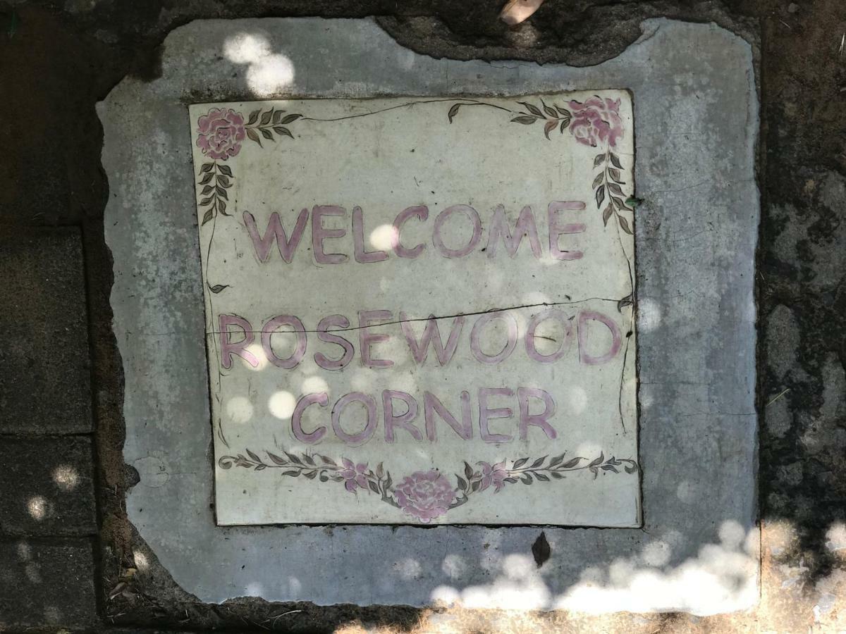 Rosewood Corner, Clarens Bed & Breakfast Exterior photo